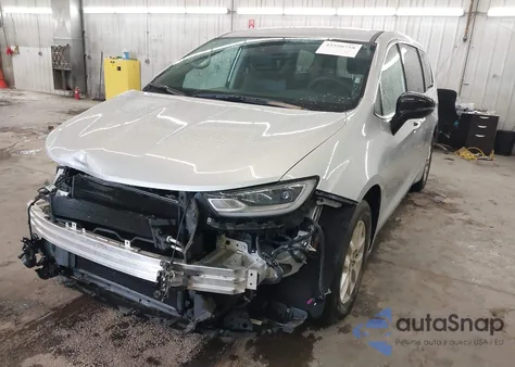 2024 Chrysler Pacifica Touring L from USA, damaged, VIN 2C4RC1BG2RR162875